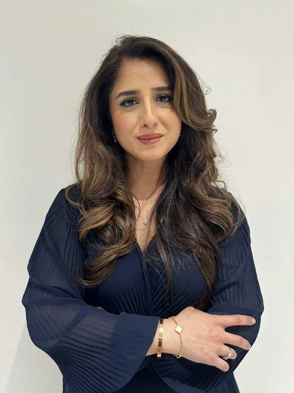 Dr Hina Parvez