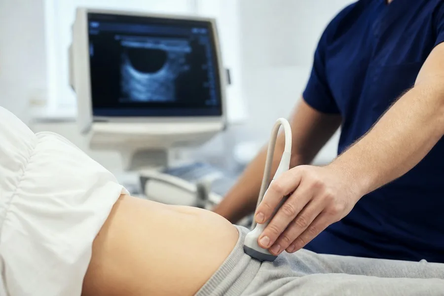 Urinary tract infections (UTIs) examination by a consultant