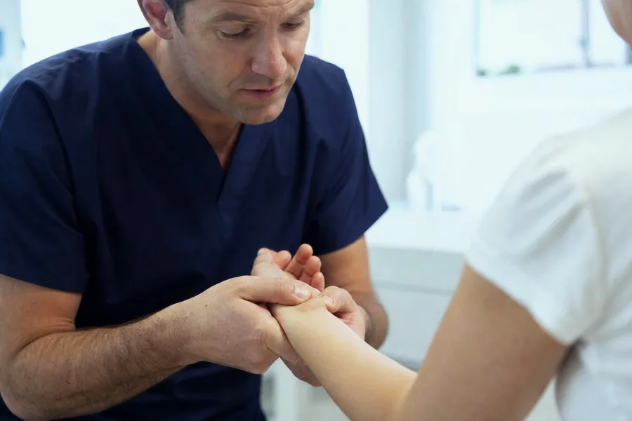 Ganglion Removal at Bridge House Clinic